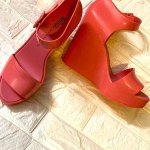Brand new Melissa wedge open toe jelly sandals!!